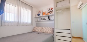 1 bedroom, iron/ironing board, WiFi, bed sheets