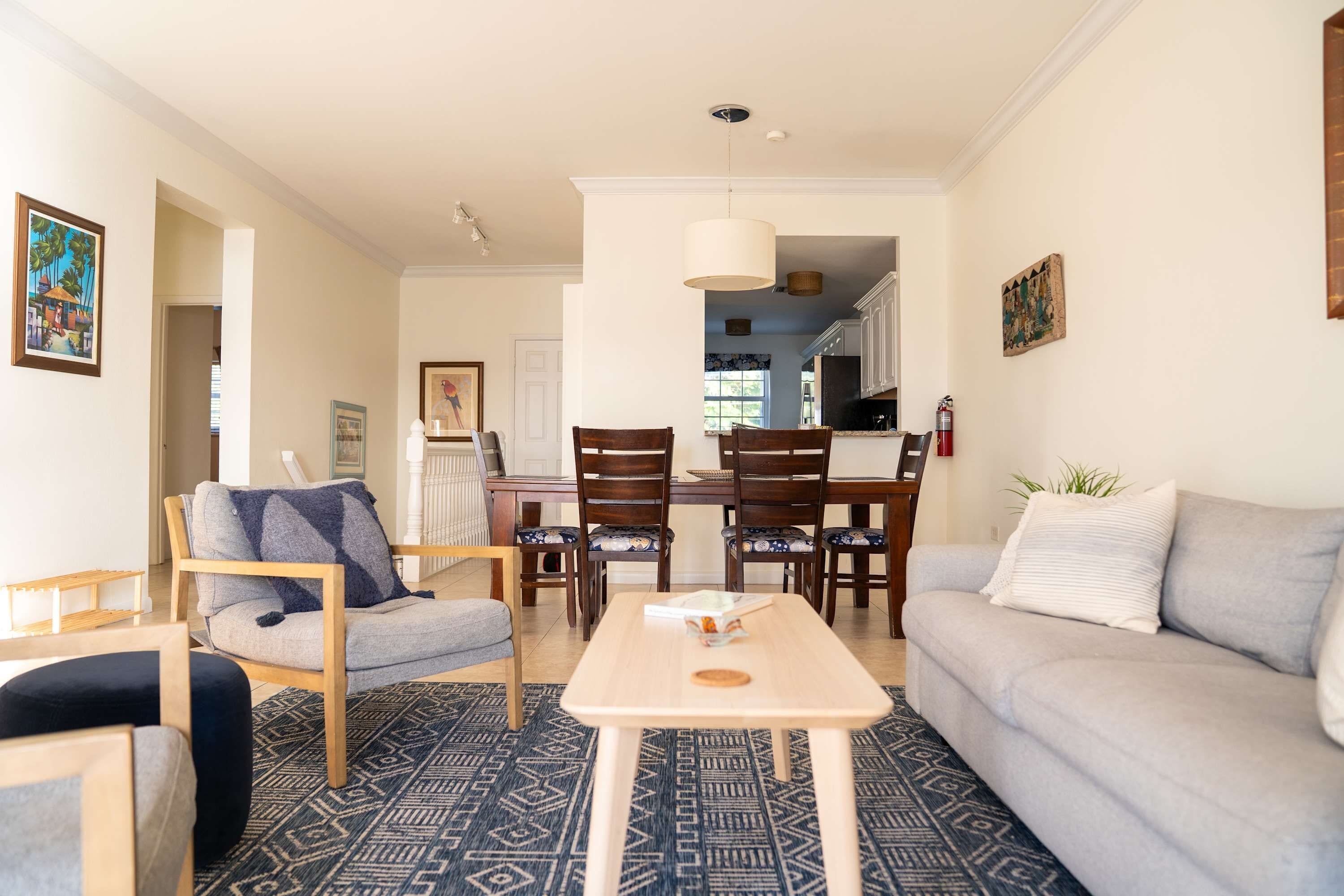 House | 2 bedrooms, desk, Internet