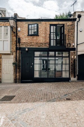 Apartment | 1 bedroom, Internet