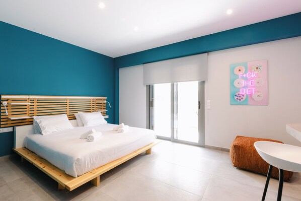 Superior Studio with Balcony | 客房内保险箱、隔音、免费 WiFi、床单