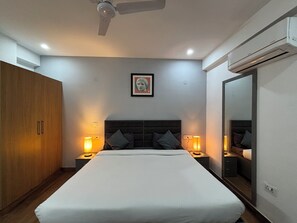 In-room safe, desk, laptop workspace, blackout drapes