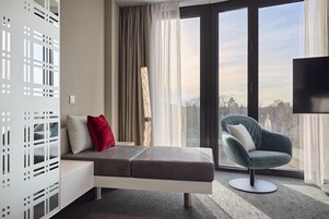 Cortinas blackout y sistema de insonorización 