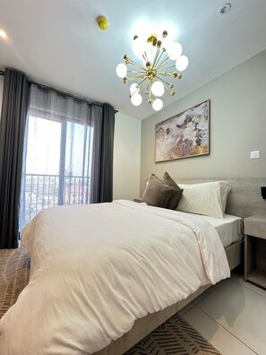 Deluxe-Studio, 1 Queen-Bett, Kochnische, Stadtblick