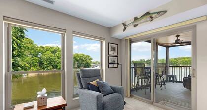 Nice and Easy - Lake of the Ozarks Getaway for 6 w/ Resort Amenities
