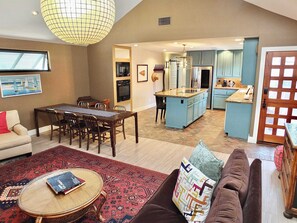 TV, stereo, offices