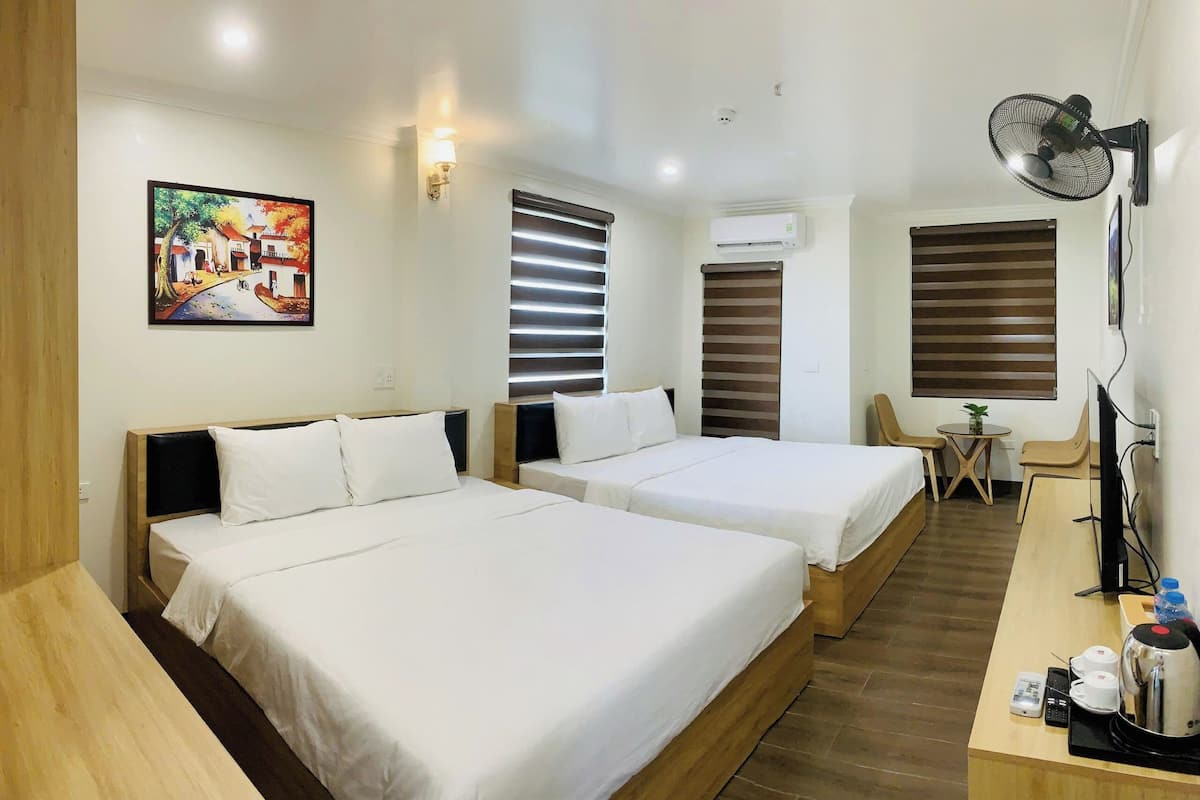 Superior Quadruple Room, Balcony | Soundproofing, free WiFi