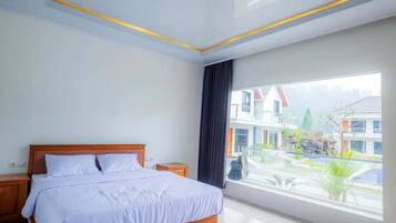 Kamar Double Deluks | Meja kerja, ruang kerja ramah laptop, dan Wi-Fi gratis