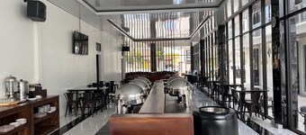 Grand Wijaya Hotel dan Villa Sarangan