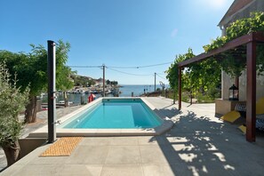 Udendørs pool