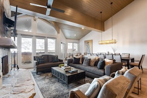 Condo, 3 Bedrooms | Living area | Smart TV