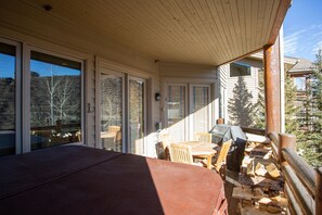 Condo, 2 Bedrooms | Outdoor dining - Trail's End Lodge at Deer Valley Resort - Two Bedroom Residence with Spa #402 2 Condo (Park City)