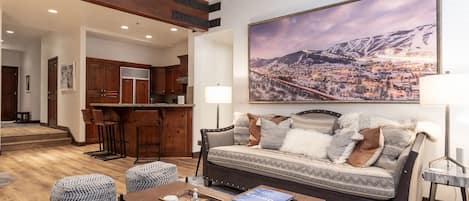 Kondominium, 2 kamar tidur | Area keluarga | Smart TV