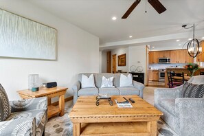 Appart'hôtel, 1 chambre | Coin séjour