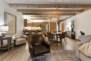 Condo, 2 habitaciones | Interior