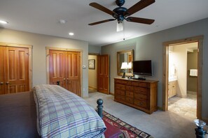 Condo, 2 Bedrooms | 2 bedrooms, free WiFi