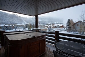 Condo, 2 Bedrooms | Outdoor dining - Trail's End Lodge at Deer Valley Resort - Two Bedroom Residence with Spa #101 2 Condo (Park City)