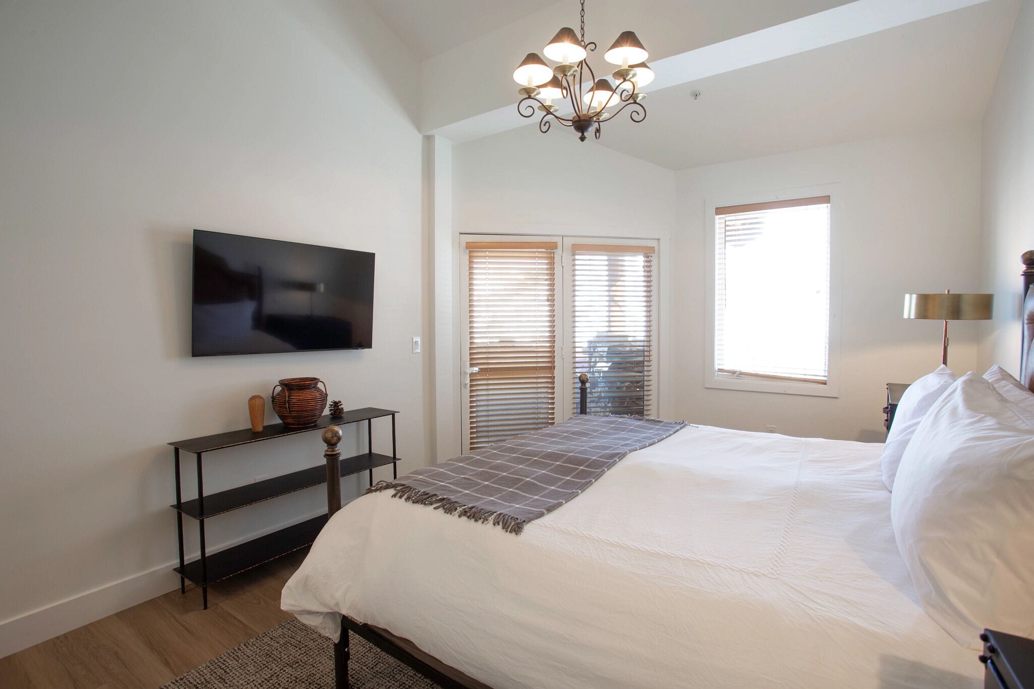 3 chambres, fer et planche à repasser, Wi-Fi gratuit