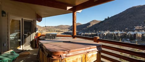 Condo, 3 Bedrooms | Outdoor dining