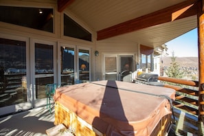 Condo, 3 Bedrooms | Terrace/patio