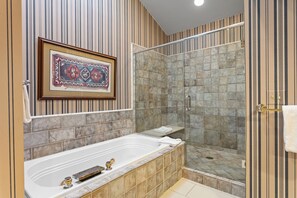 Bathroom - Trail's End Lodge at Deer Valley Resort - One Bedroom Deluxe Residence with Spa #304 1 Condo (Park City)