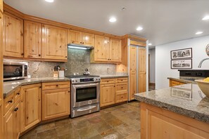 Condo, 2 Bedrooms | Private kitchen | Fridge, oven, coffee/tea maker, toaster - Trail's End Lodge at Deer Valley Resort - Two Bedroom Residence with Spa #201 2 Condo (Park City)