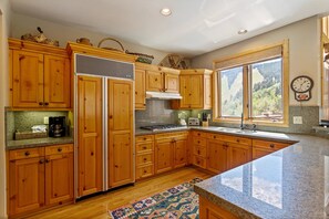 Apartment, 4 Schlafzimmer | Eigene Küche