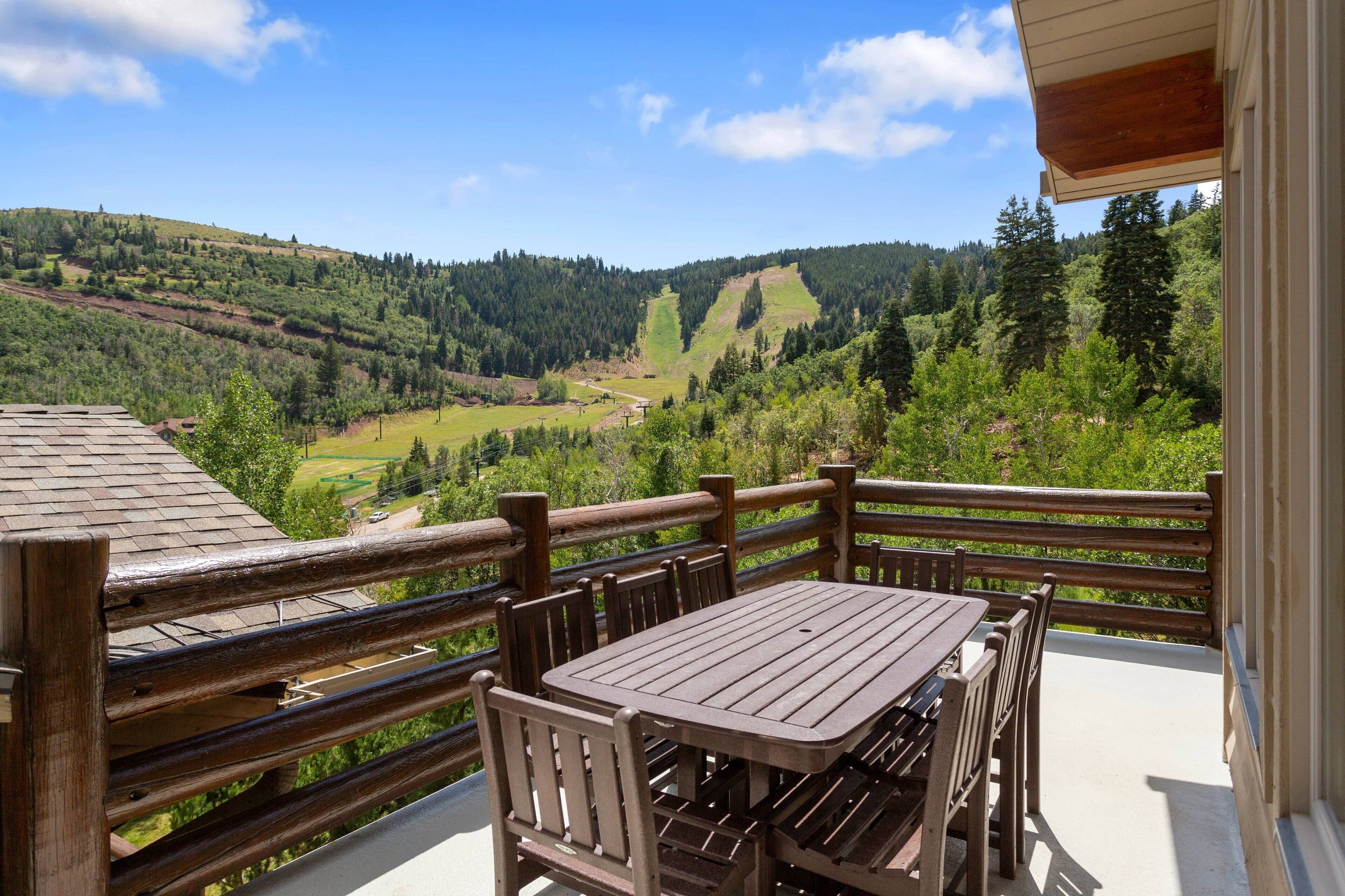 Condo, 4 Bedrooms | Outdoor dining