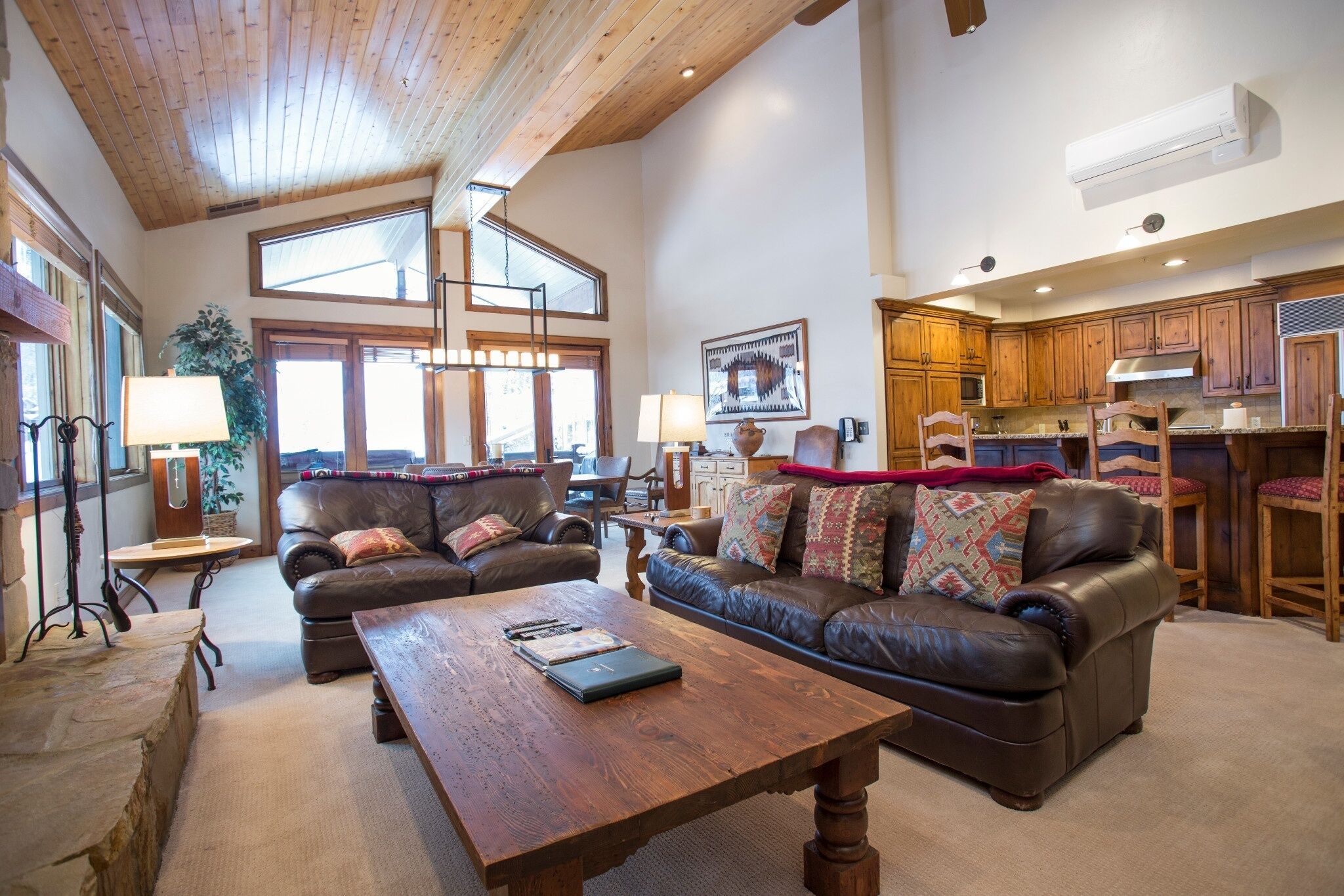 Condo, 3 Bedrooms | Living area | Smart TV