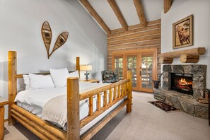 Condo, 3 Bedrooms | Interior