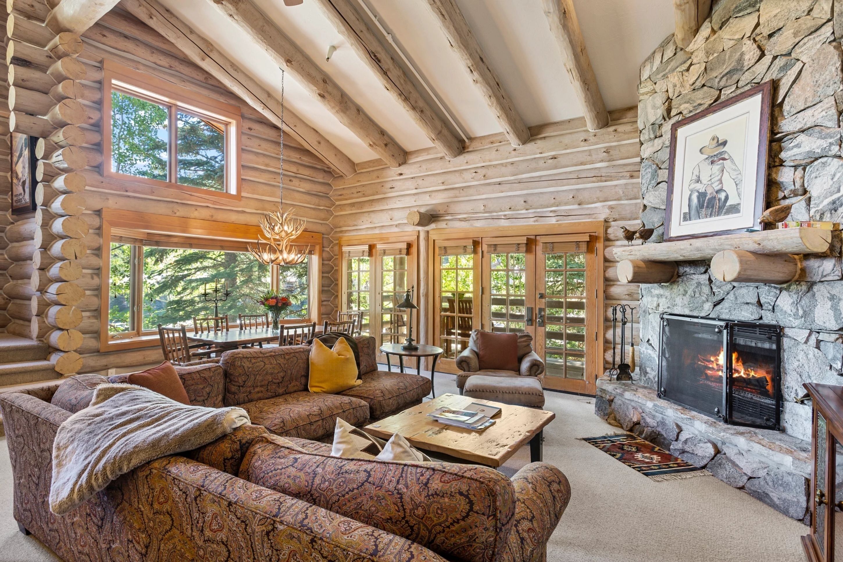 Condo, 3 Bedrooms | Living area | Smart TV