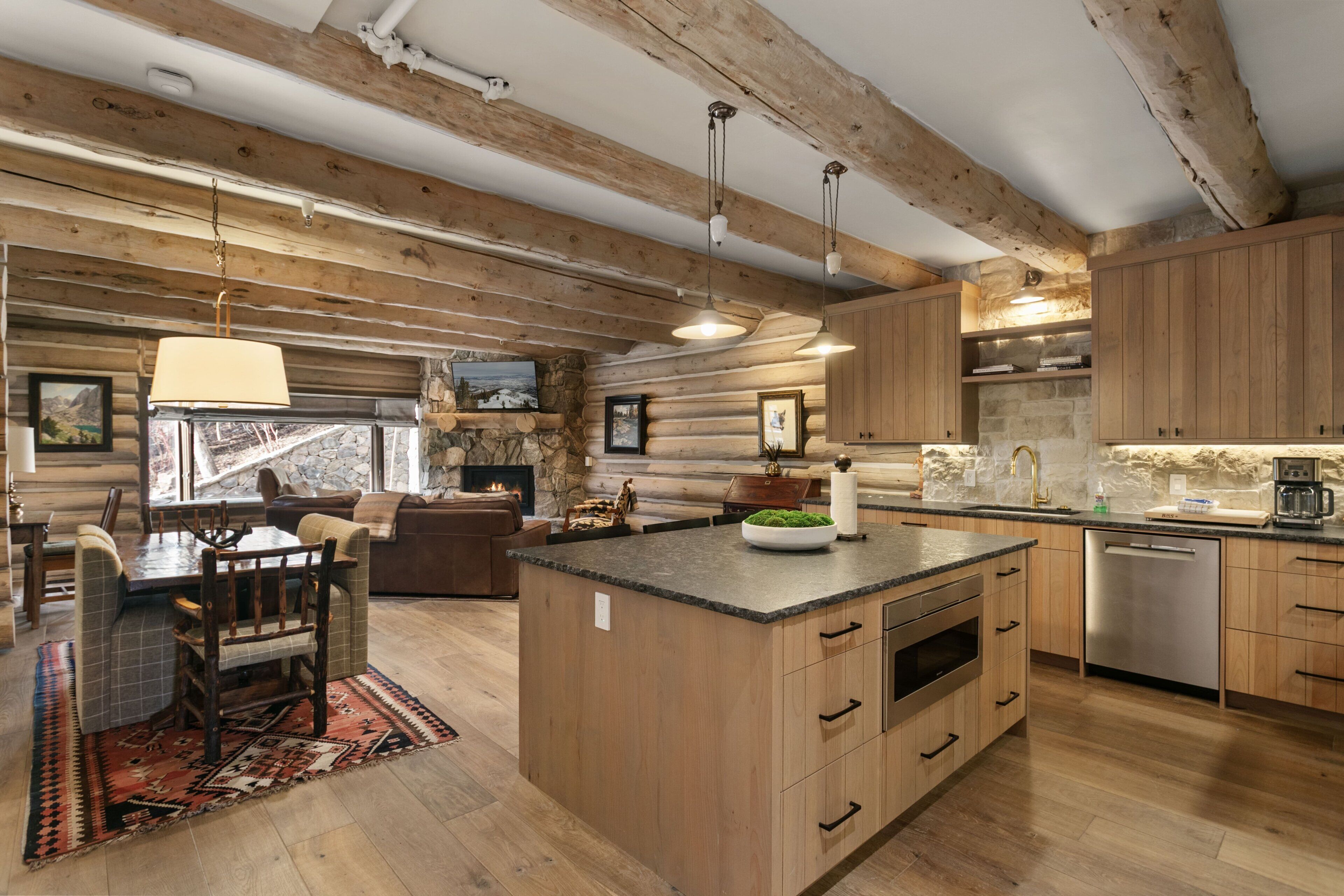 Condo, 2 Bedrooms | Interior