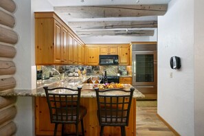 Condo, 2 Bedrooms | Private kitchen | Fridge, oven