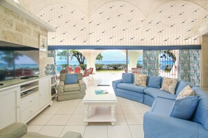 House, 3 Bedrooms | Living area