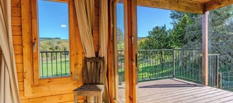 Diamond Homestead | Farm House on City Fringe
