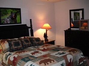 4 bedrooms, iron/ironing board, free WiFi, bed sheets - CR-308  Discounted Concert Packages!  Deluxe Custom Mtn Get-A-Way (Beech Mountain)