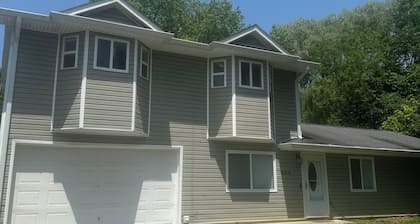 Cozy studio with AC, WiFi in lovely Sevierville