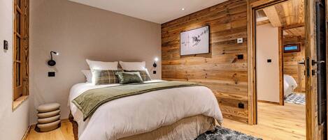 4 dormitorios, tabla de planchar con plancha, wifi y ropa de cama