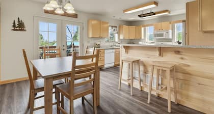 Mountain Aerie Retreat