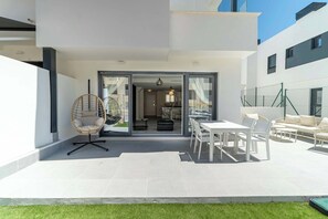 Outdoor dining - Serena Village, beautiful 3 bedroom terraced house close to the beach (La Cala de Mijas)