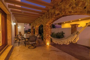 Restauration extérieure