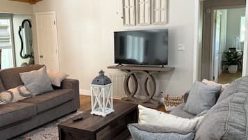 Smart-tv och eldstad