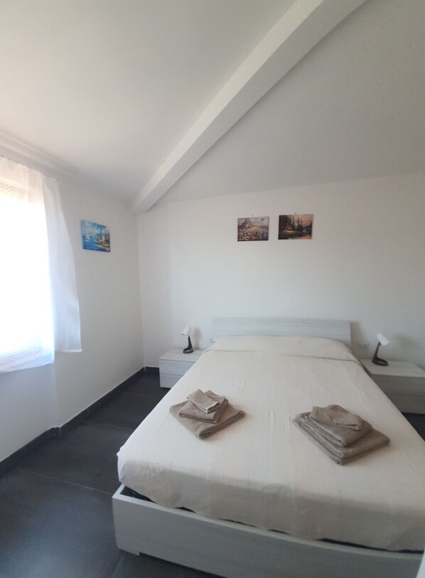 2 Schlafzimmer, Bettwäsche