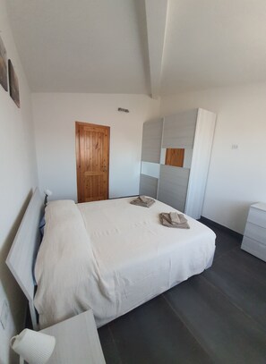 2 chambres, draps fournis