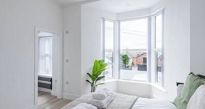 Apartments of Penzance, Apt 4