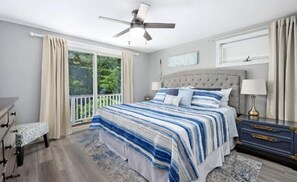 3 bedrooms, desk, iron/ironing board, free WiFi