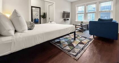 Sunlit Studio with City Charm