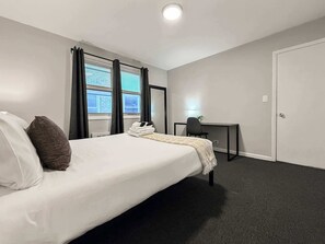 1 bedroom, iron/ironing board, travel cot, WiFi