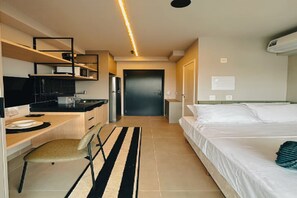 1 chambre, fer et planche à repasser, Wi-Fi, draps fournis