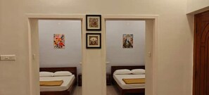2 多间卧室、办公桌、免费 WiFi、床单