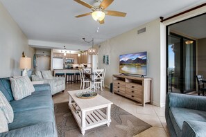 Smart TV - 🌴Romar Place 102: Ground-Floor | Beachfront | Community Pool + Hot Tub🌴 (Orange Beach)